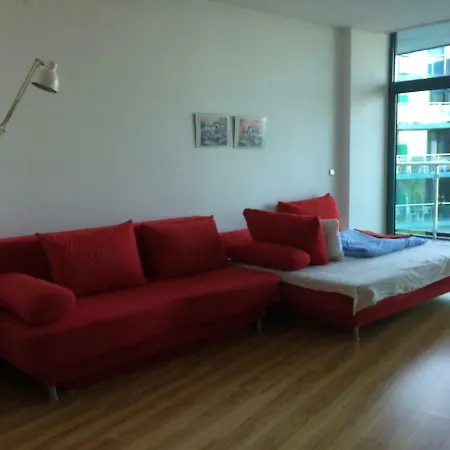 아파트 Sea View, 2 703,